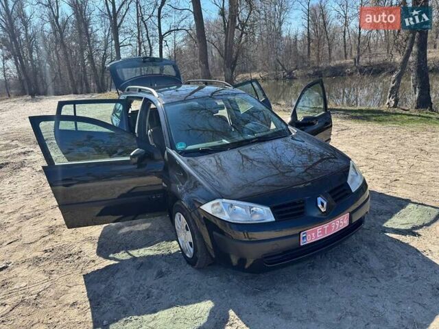 Черный Рено Меган, объемом двигателя 1.6 л и пробегом 168 тыс. км за 4950 $, фото 93 на Automoto.ua