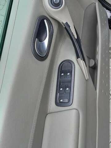 Чорний Рено Меган, об'ємом двигуна 1.6 л та пробігом 225 тис. км за 4700 $, фото 3 на Automoto.ua