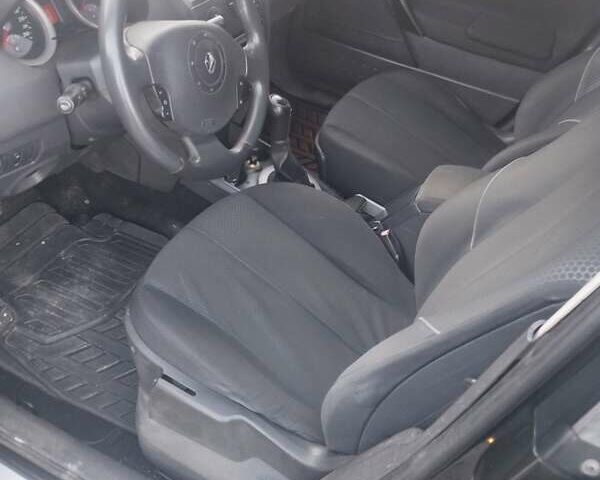 Черный Рено Меган, объемом двигателя 1.6 л и пробегом 250 тыс. км за 3600 $, фото 1 на Automoto.ua