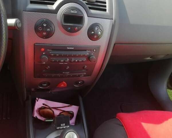 Чорний Рено Меган, об'ємом двигуна 1.46 л та пробігом 267 тис. км за 4900 $, фото 10 на Automoto.ua