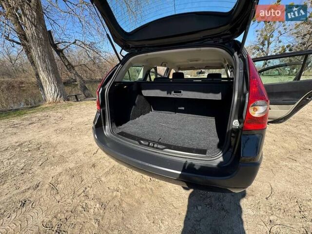 Черный Рено Меган, объемом двигателя 1.6 л и пробегом 168 тыс. км за 4950 $, фото 51 на Automoto.ua