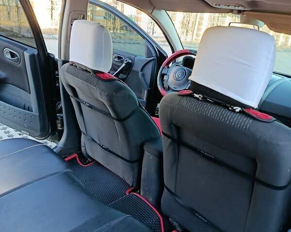 Черный Рено Меган, объемом двигателя 1.6 л и пробегом 241 тыс. км за 4300 $, фото 18 на Automoto.ua