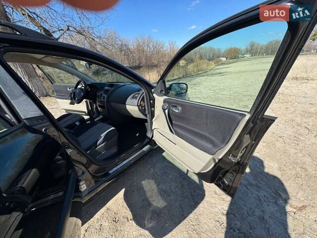 Черный Рено Меган, объемом двигателя 1.6 л и пробегом 168 тыс. км за 4950 $, фото 60 на Automoto.ua