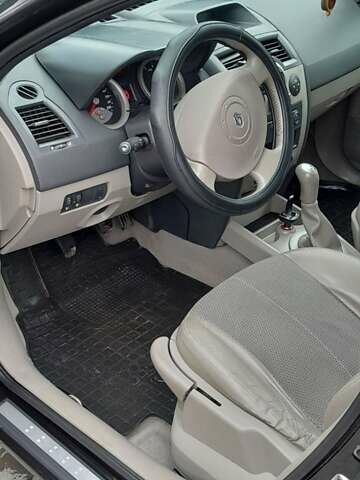 Чорний Рено Меган, об'ємом двигуна 1.6 л та пробігом 225 тис. км за 4700 $, фото 17 на Automoto.ua