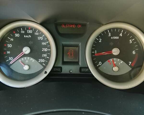 Черный Рено Меган, объемом двигателя 1.6 л и пробегом 253 тыс. км за 4300 $, фото 10 на Automoto.ua