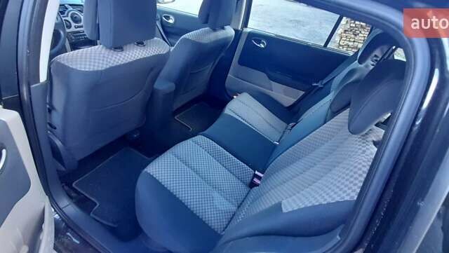 Черный Рено Меган, объемом двигателя 1.6 л и пробегом 139 тыс. км за 5500 $, фото 30 на Automoto.ua