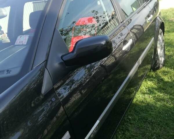 Чорний Рено Меган, об'ємом двигуна 1.46 л та пробігом 267 тис. км за 4900 $, фото 1 на Automoto.ua