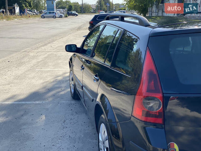 Черный Рено Меган, объемом двигателя 1.6 л и пробегом 230 тыс. км за 4599 $, фото 11 на Automoto.ua