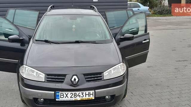 Чорний Рено Меган, об'ємом двигуна 1.6 л та пробігом 225 тис. км за 4700 $, фото 10 на Automoto.ua