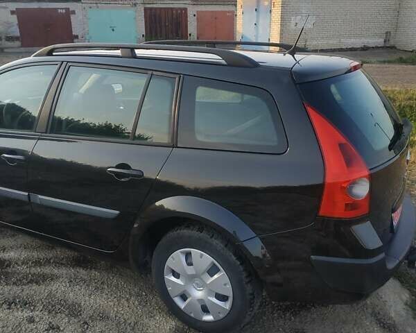 Черный Рено Меган, объемом двигателя 1.6 л и пробегом 244 тыс. км за 4600 $, фото 4 на Automoto.ua