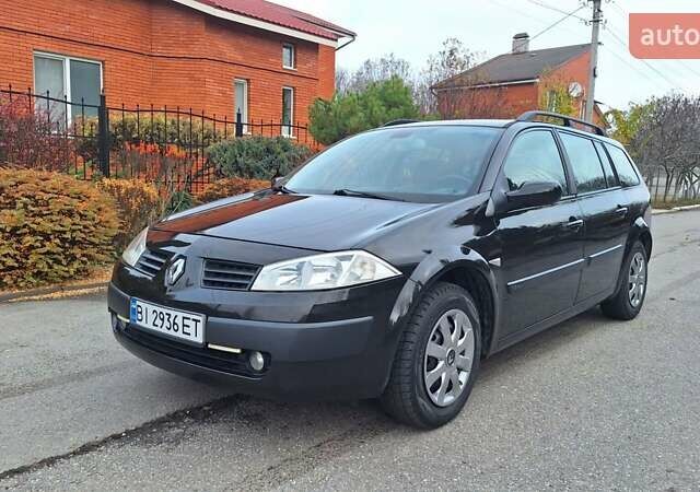 Черный Рено Меган, объемом двигателя 1.6 л и пробегом 230 тыс. км за 4950 $, фото 7 на Automoto.ua