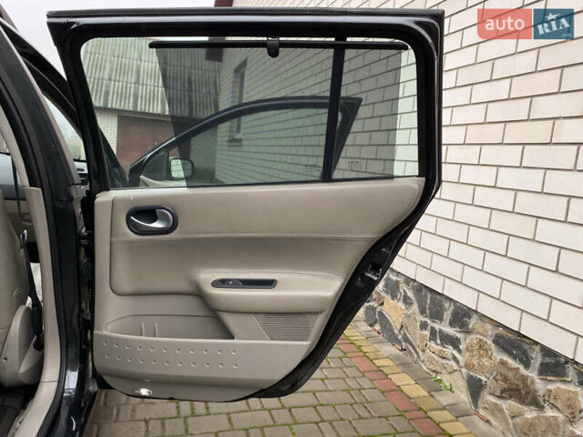 Чорний Рено Меган, об'ємом двигуна 1.6 л та пробігом 289 тис. км за 4200 $, фото 23 на Automoto.ua