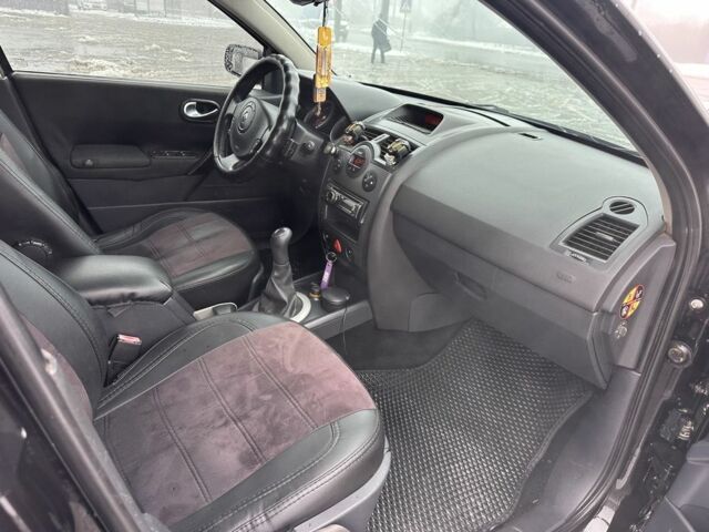 Чорний Рено Меган, об'ємом двигуна 1.5 л та пробігом 200 тис. км за 4500 $, фото 14 на Automoto.ua