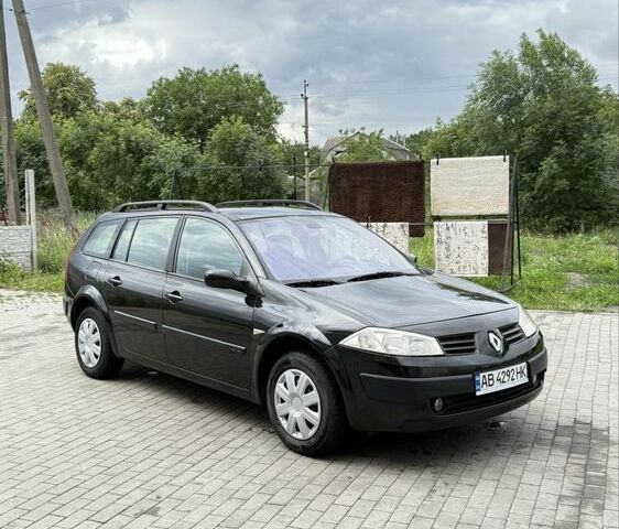 Черный Рено Меган, объемом двигателя 1.6 л и пробегом 216 тыс. км за 5300 $, фото 6 на Automoto.ua