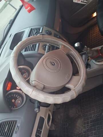 Черный Рено Меган, объемом двигателя 1.5 л и пробегом 302 тыс. км за 5300 $, фото 3 на Automoto.ua