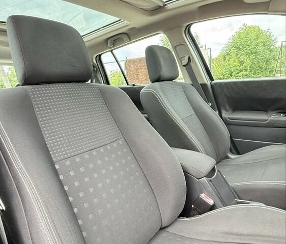 Черный Рено Меган, объемом двигателя 1.6 л и пробегом 216 тыс. км за 5300 $, фото 3 на Automoto.ua