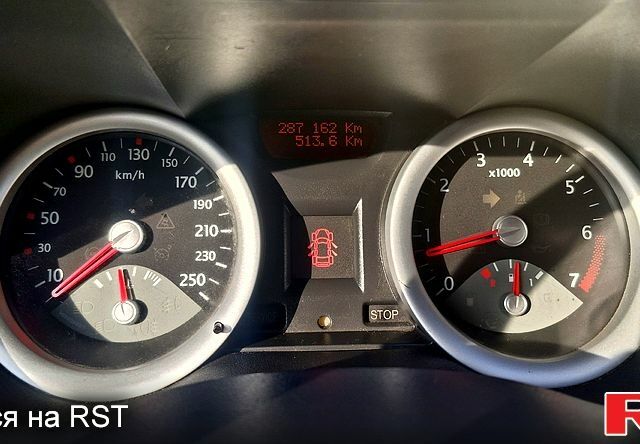 Черный Рено Меган, объемом двигателя 1.6 л и пробегом 287 тыс. км за 4250 $, фото 4 на Automoto.ua