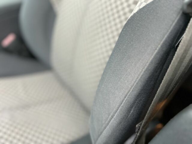 Черный Рено Меган, объемом двигателя 1.6 л и пробегом 204 тыс. км за 5199 $, фото 16 на Automoto.ua