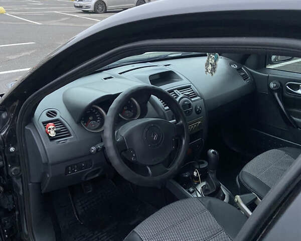 Чорний Рено Меган, об'ємом двигуна 1.6 л та пробігом 228 тис. км за 4900 $, фото 18 на Automoto.ua