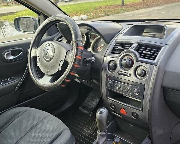 Чорний Рено Меган, об'ємом двигуна 1.46 л та пробігом 330 тис. км за 3600 $, фото 15 на Automoto.ua