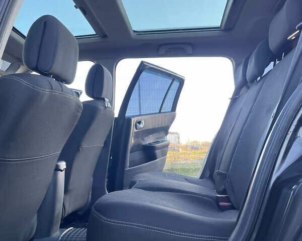 Черный Рено Меган, объемом двигателя 1.46 л и пробегом 316 тыс. км за 3550 $, фото 28 на Automoto.ua