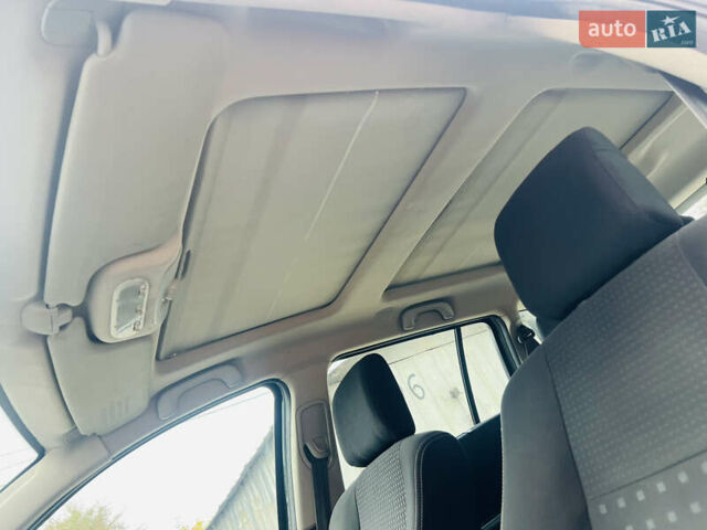 Чорний Рено Меган, об'ємом двигуна 1.6 л та пробігом 208 тис. км за 4850 $, фото 21 на Automoto.ua