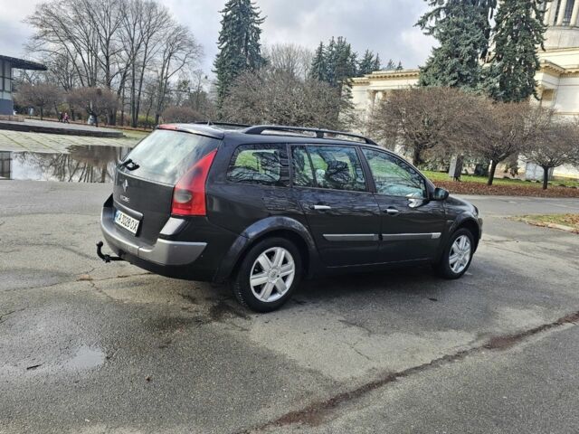 Черный Рено Меган, объемом двигателя 1.5 л и пробегом 200 тыс. км за 3200 $, фото 7 на Automoto.ua