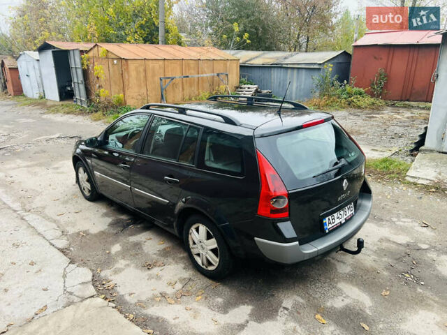 Чорний Рено Меган, об'ємом двигуна 1.6 л та пробігом 208 тис. км за 4850 $, фото 6 на Automoto.ua