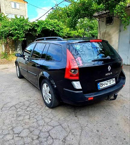 Чорний Рено Меган, об'ємом двигуна 1.6 л та пробігом 200 тис. км за 5200 $, фото 2 на Automoto.ua
