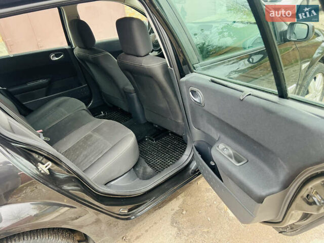 Чорний Рено Меган, об'ємом двигуна 1.6 л та пробігом 208 тис. км за 4850 $, фото 17 на Automoto.ua