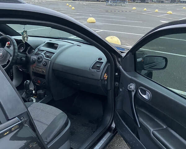 Чорний Рено Меган, об'ємом двигуна 1.6 л та пробігом 228 тис. км за 4900 $, фото 19 на Automoto.ua