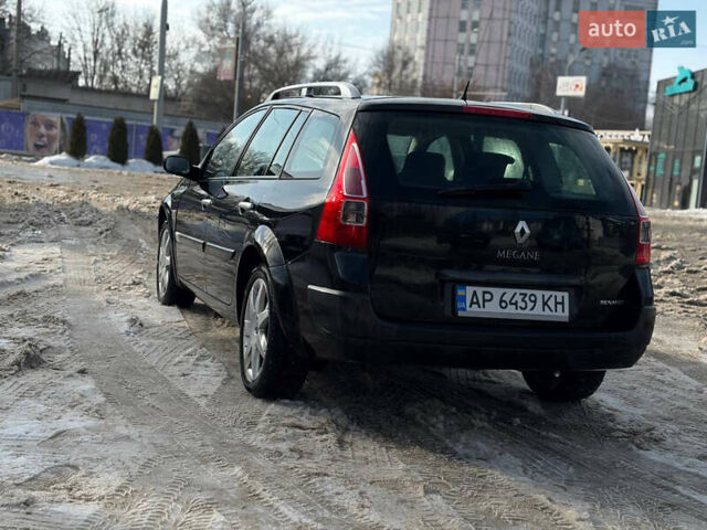 Черный Рено Меган, объемом двигателя 2 л и пробегом 158 тыс. км за 6500 $, фото 4 на Automoto.ua