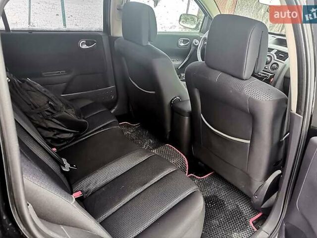 Черный Рено Меган, объемом двигателя 1.6 л и пробегом 196 тыс. км за 5500 $, фото 3 на Automoto.ua