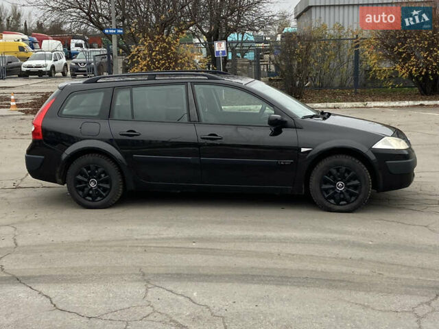 Черный Рено Меган, объемом двигателя 1.4 л и пробегом 140 тыс. км за 4900 $, фото 3 на Automoto.ua