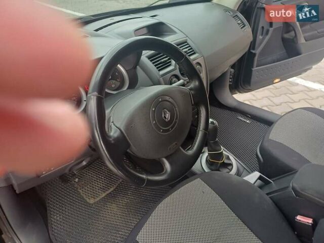 Чорний Рено Меган, об'ємом двигуна 1.6 л та пробігом 176 тис. км за 4500 $, фото 15 на Automoto.ua