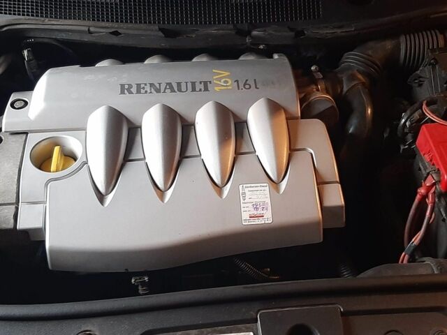 Чорний Рено Меган, об'ємом двигуна 1.6 л та пробігом 206 тис. км за 5700 $, фото 4 на Automoto.ua