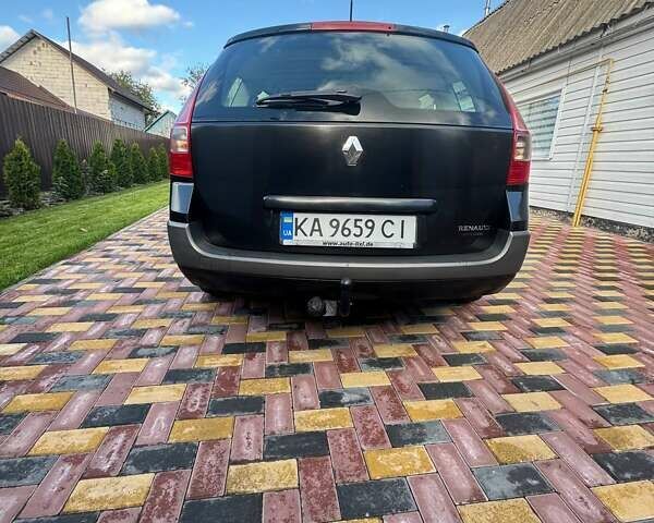 Черный Рено Меган, объемом двигателя 1.6 л и пробегом 348 тыс. км за 4700 $, фото 3 на Automoto.ua
