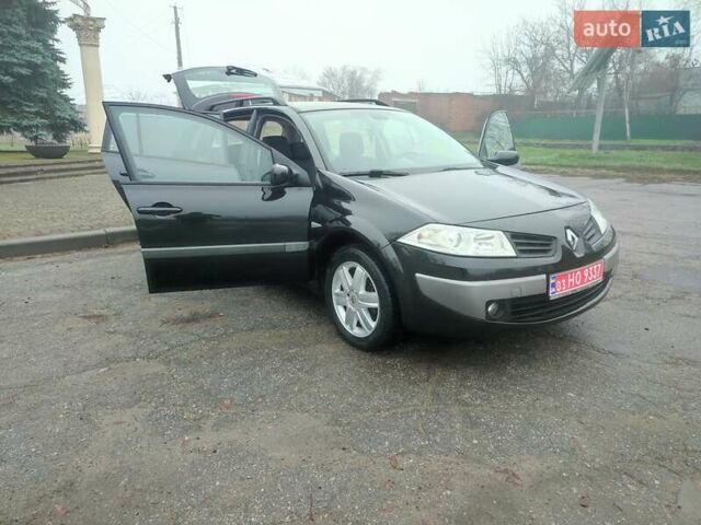Чорний Рено Меган, об'ємом двигуна 1.6 л та пробігом 163 тис. км за 5600 $, фото 21 на Automoto.ua