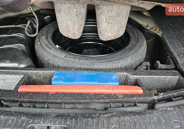 Черный Рено Меган, объемом двигателя 1.6 л и пробегом 199 тыс. км за 4850 $, фото 23 на Automoto.ua