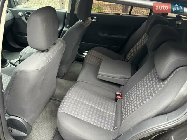 Черный Рено Меган, объемом двигателя 1.6 л и пробегом 229 тыс. км за 5400 $, фото 22 на Automoto.ua