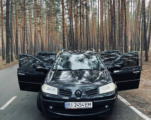 Черный Рено Меган, объемом двигателя 1.6 л и пробегом 326 тыс. км за 4900 $, фото 19 на Automoto.ua