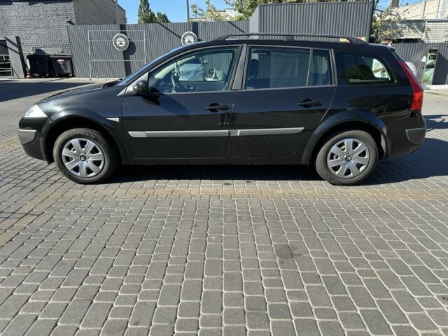 Черный Рено Меган, объемом двигателя 1.6 л и пробегом 239 тыс. км за 4700 $, фото 1 на Automoto.ua