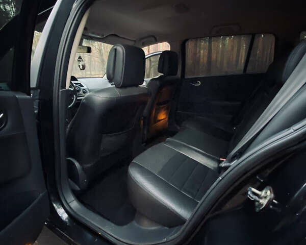 Черный Рено Меган, объемом двигателя 1.6 л и пробегом 326 тыс. км за 4900 $, фото 16 на Automoto.ua