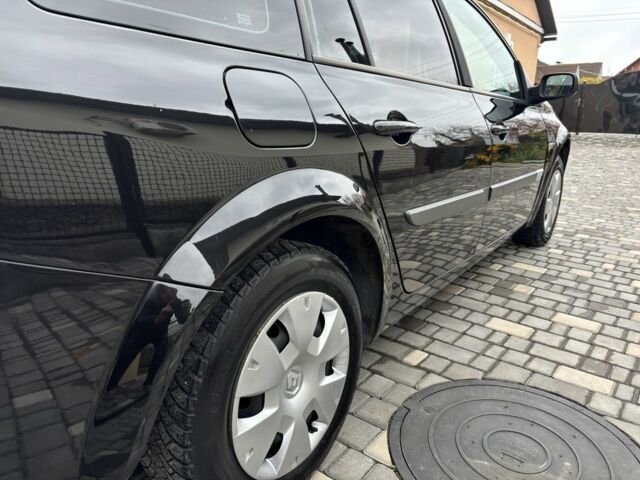 Черный Рено Меган, объемом двигателя 1.6 л и пробегом 229 тыс. км за 5400 $, фото 4 на Automoto.ua