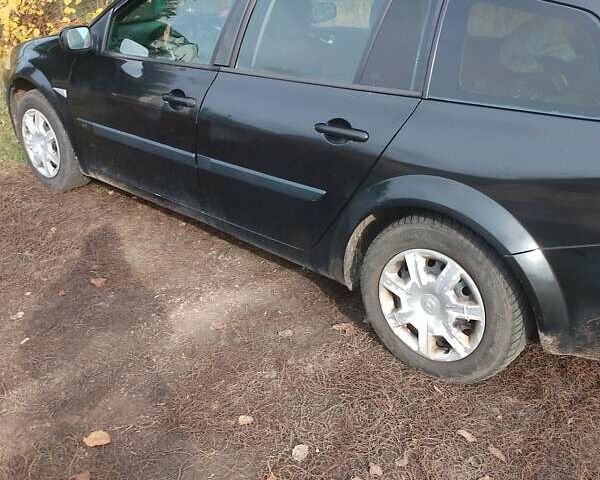 Черный Рено Меган, объемом двигателя 1.5 л и пробегом 336 тыс. км за 4600 $, фото 3 на Automoto.ua