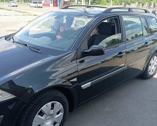 Черный Рено Меган, объемом двигателя 1.6 л и пробегом 252 тыс. км за 5399 $, фото 5 на Automoto.ua