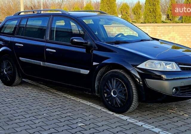 Черный Рено Меган, объемом двигателя 0 л и пробегом 198 тыс. км за 4999 $, фото 6 на Automoto.ua