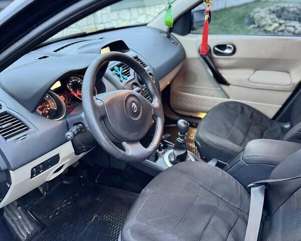 Черный Рено Меган, объемом двигателя 1.46 л и пробегом 282 тыс. км за 4499 $, фото 6 на Automoto.ua