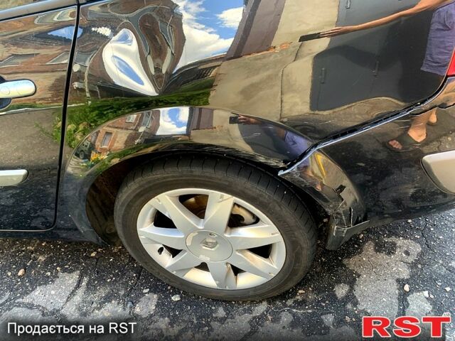Чорний Рено Меган, об'ємом двигуна 2 л та пробігом 273 тис. км за 5000 $, фото 4 на Automoto.ua