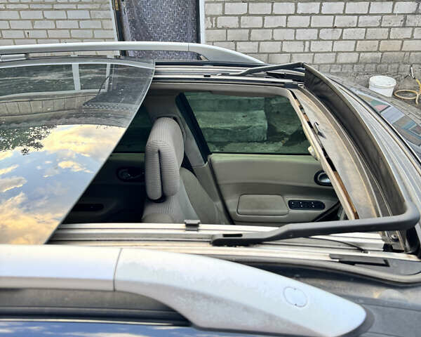 Чорний Рено Меган, об'ємом двигуна 1.9 л та пробігом 336 тис. км за 4800 $, фото 38 на Automoto.ua